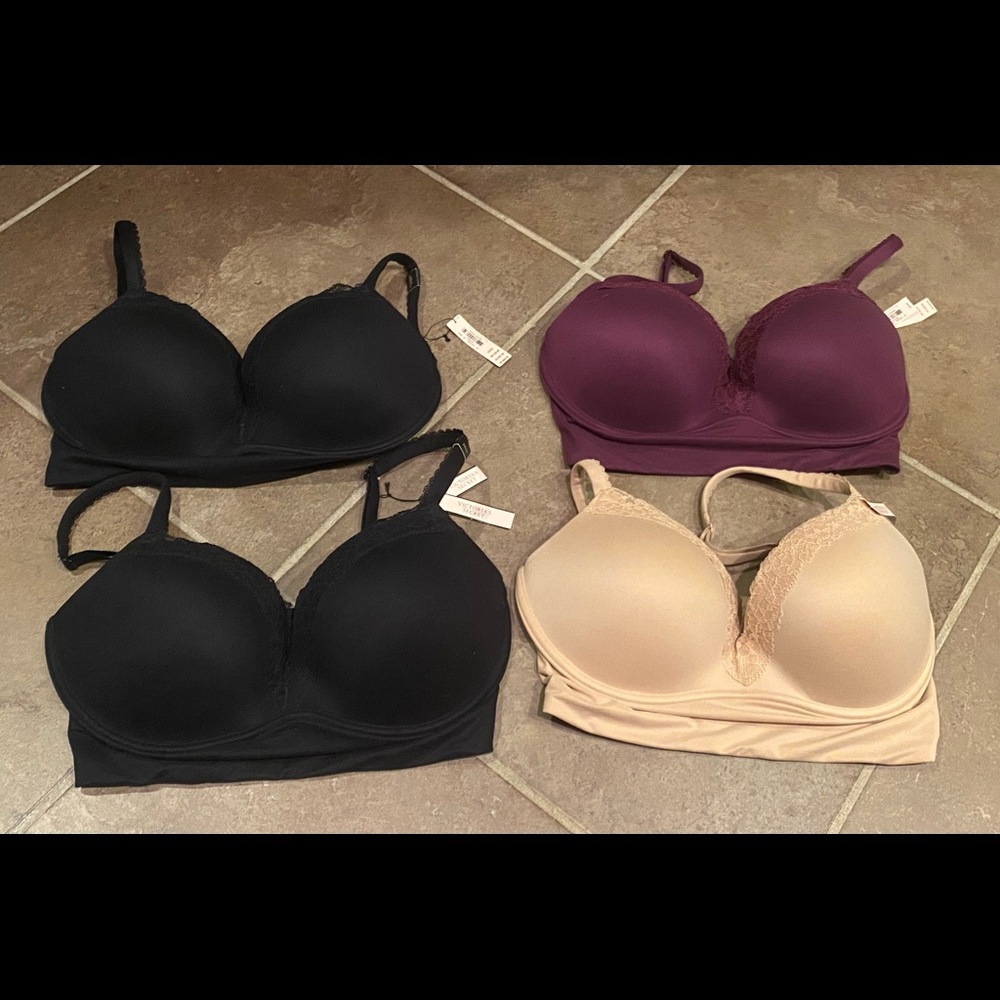 Victoria’s Secret Padded No-Wire 34DD